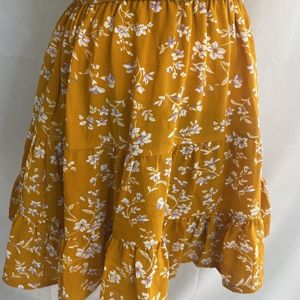 Mustard Yellow Floral spring dress flutter sleeves - Picture 3 of 6